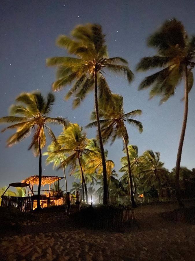 Отель Bahia Surf Camp Abrantes Экстерьер фото